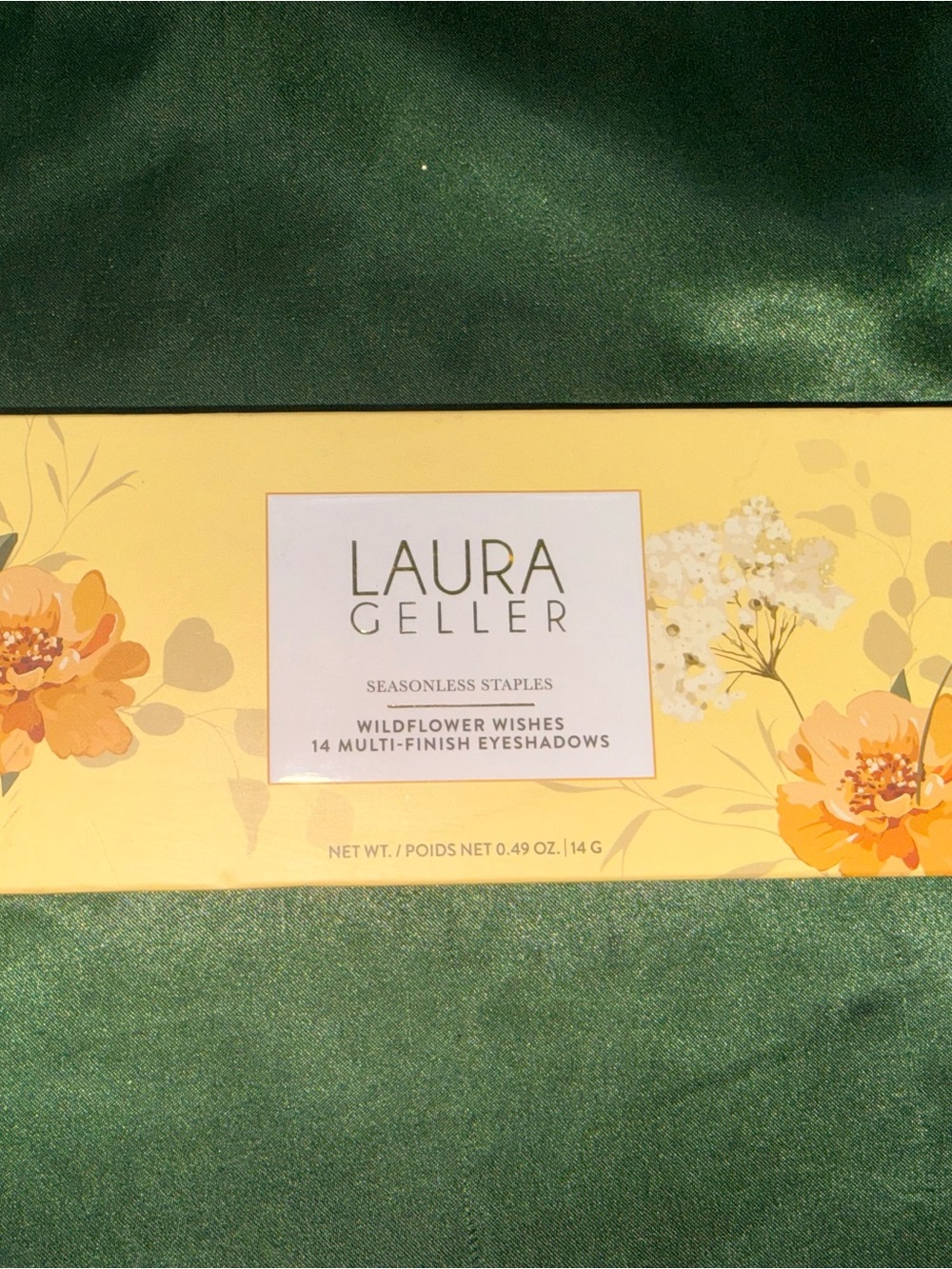Laura Geller Wildflower Wishes 14-Color Eyeshadow Palette — Yellow Floral